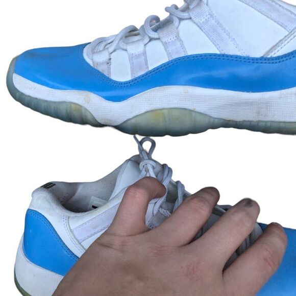 RARE 2016 Air Jordan 11 Retro Low University Blue UNC Size 6.5 - Picture 4 of 11